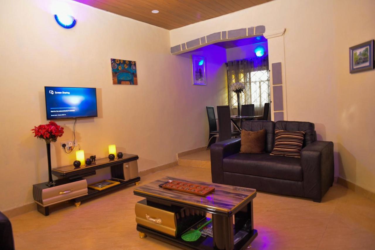 בנין סיטי Living Green Apartments Airport Pick Up מראה חיצוני תמונה